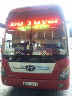 vietnam-local-bus-sleeping-bus